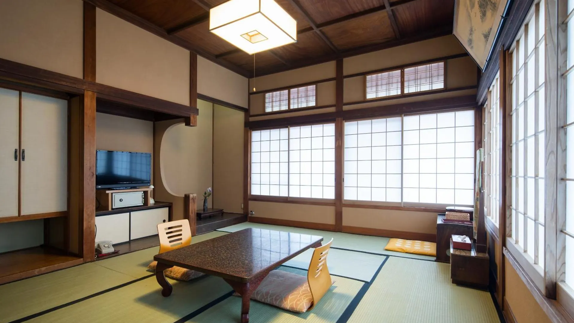 Ryokan Gensen Uenoya Hotel Yugawara