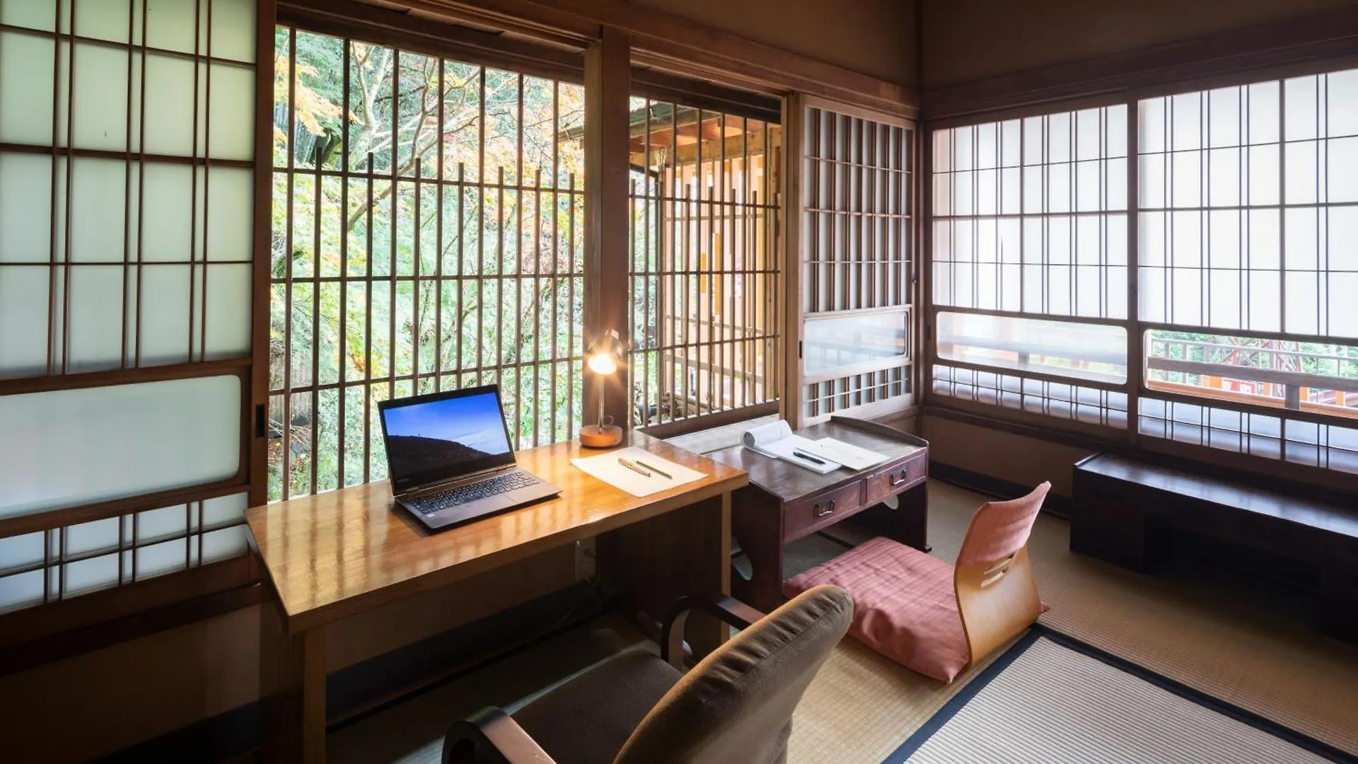 Gensen Uenoya Hotel Yugawara Japan
