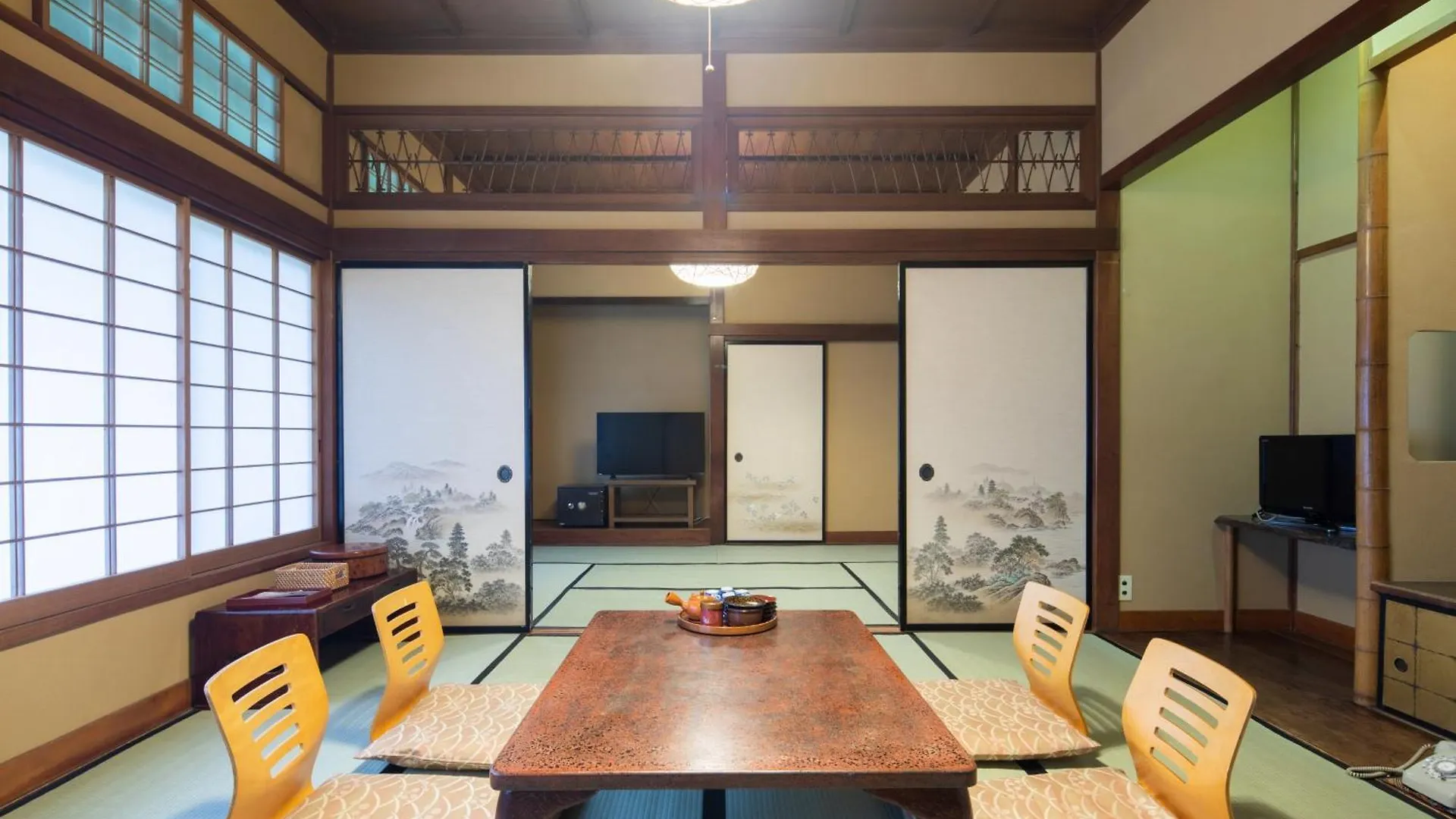 Gensen Uenoya Hotel Yugawara Ryokan